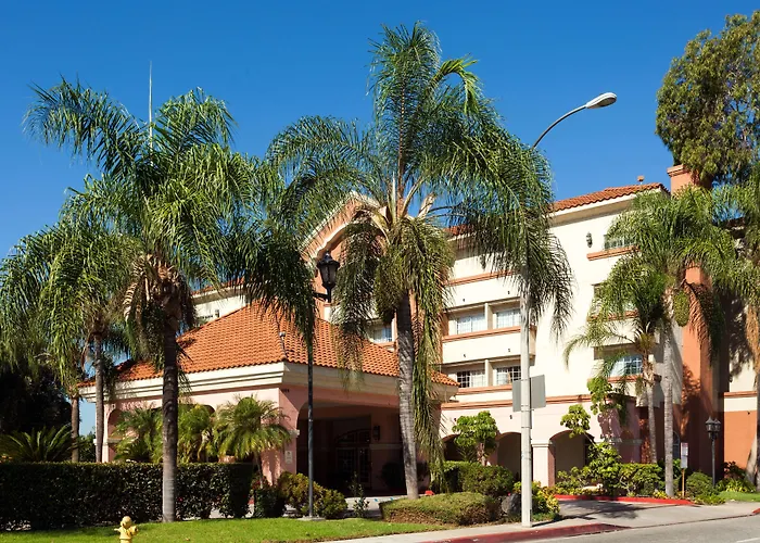Ramada By Wyndham South El Monte
