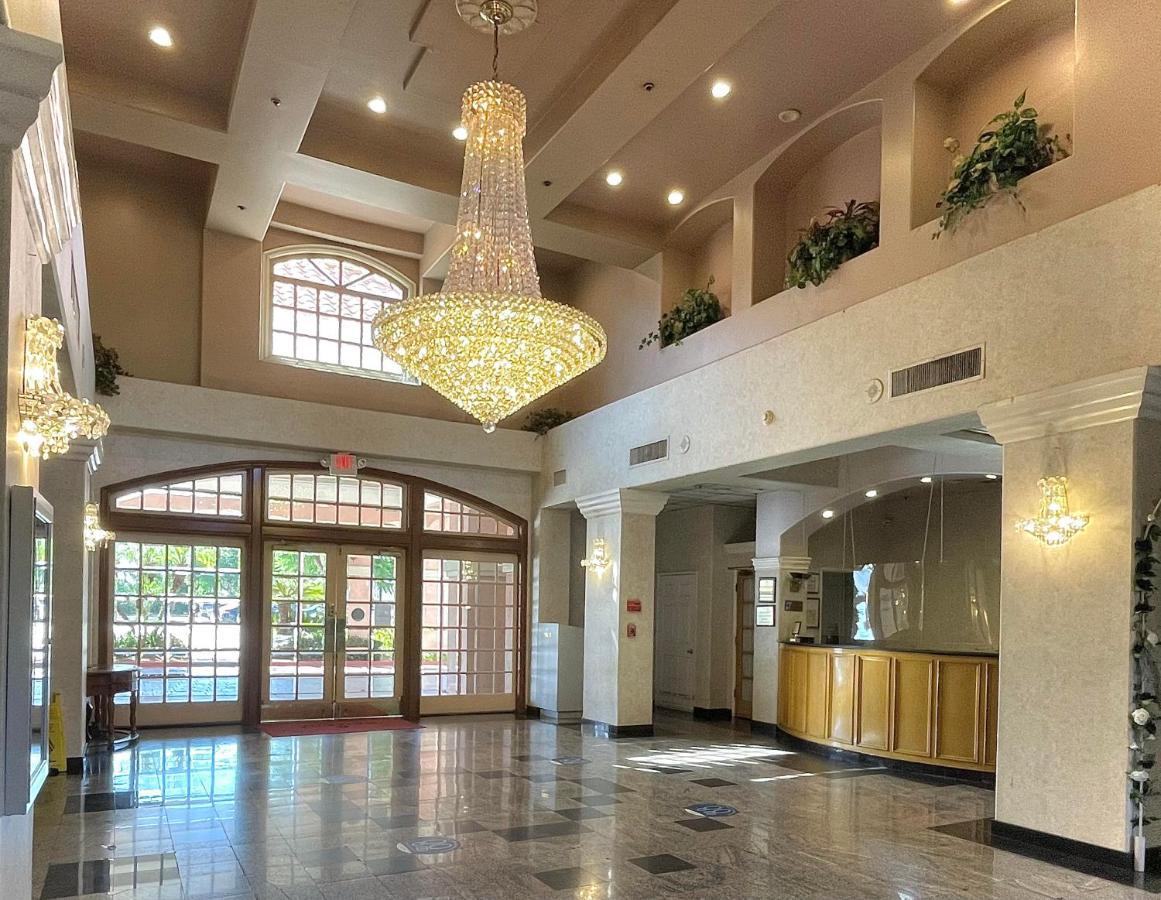 Ramada By Wyndham