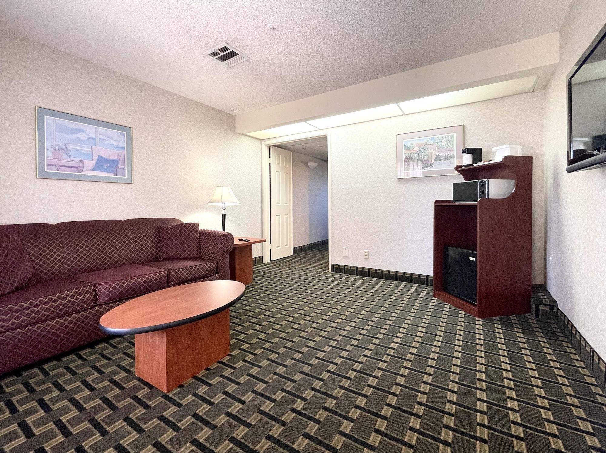 Ramada By Wyndham