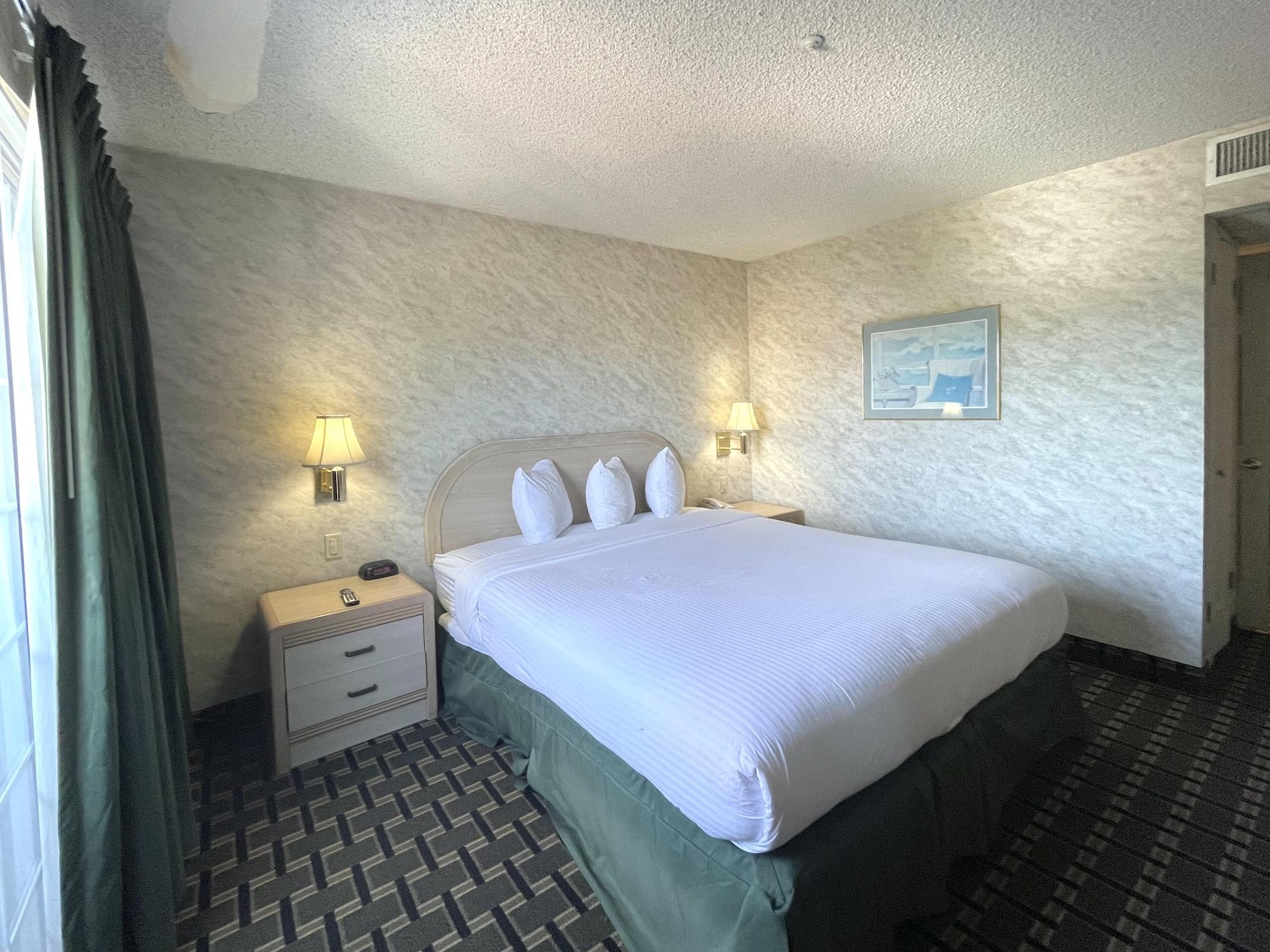 Ramada By Wyndham Hotel