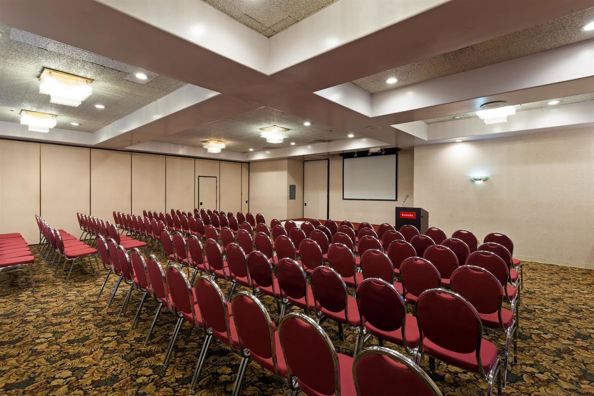 Hotel Ramada By Wyndham 3*